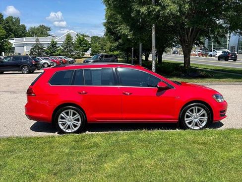 Used 2016 Volkswagen Golf Limited Edition FWD image 6