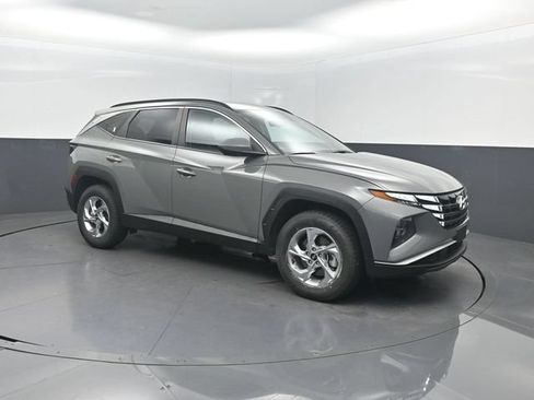 Used 2024 Hyundai Tucson SEL AWD/4WD image 38