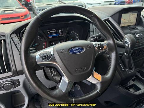 Used 2018 Ford Transit 150 XLT RWD image 14