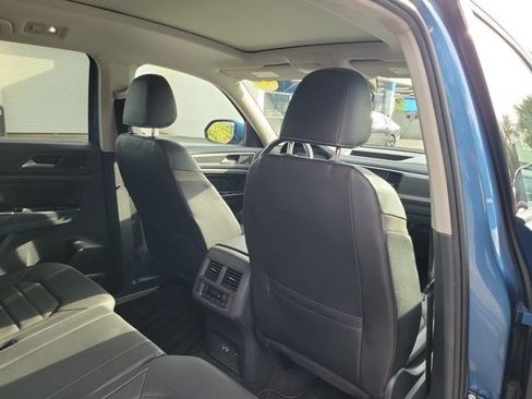 Used 2021 Volkswagen Atlas SEL Premium AWD/4WD image 9