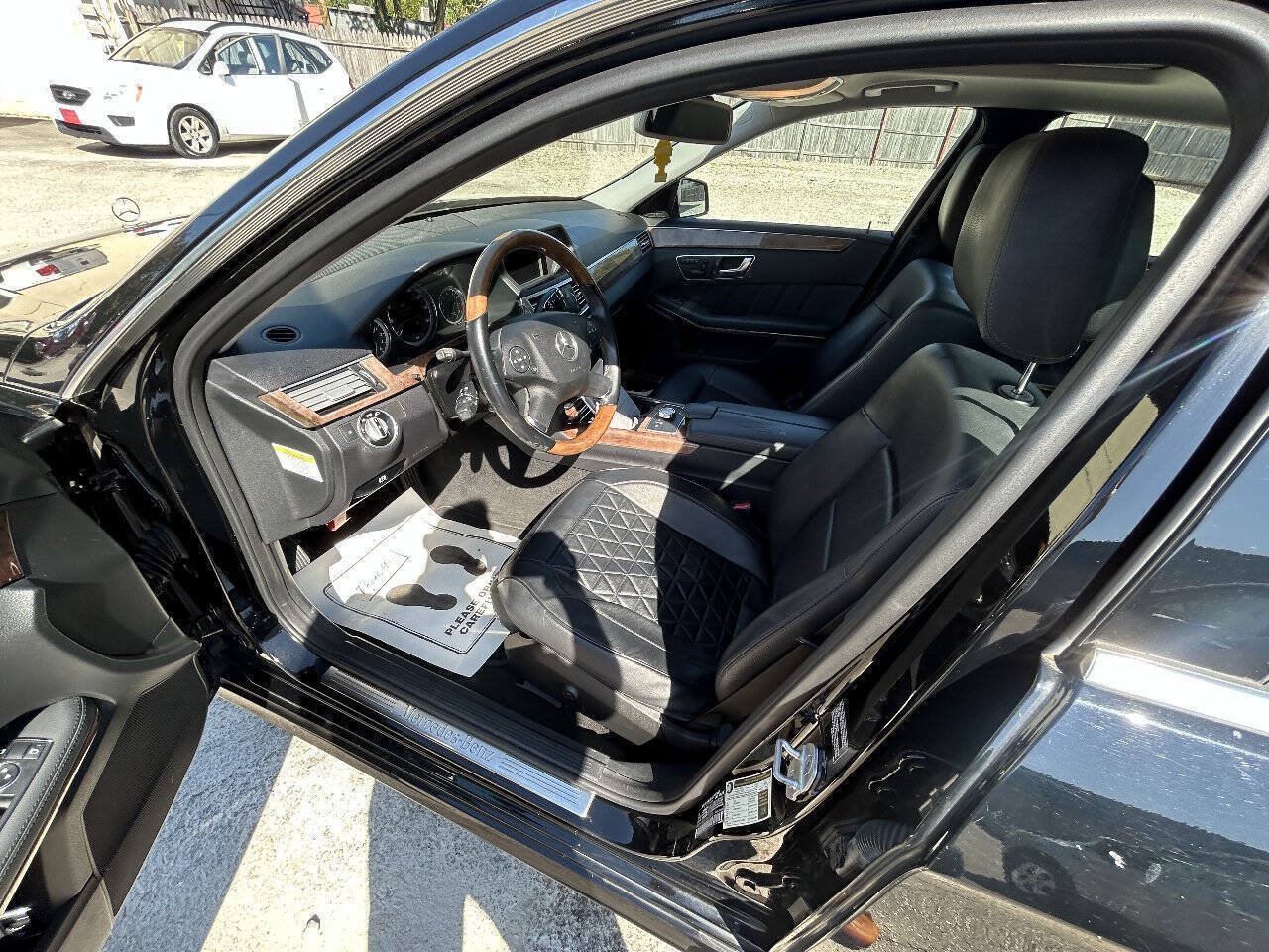 Used 2013 Mercedes-Benz E 350 Sedan image 6