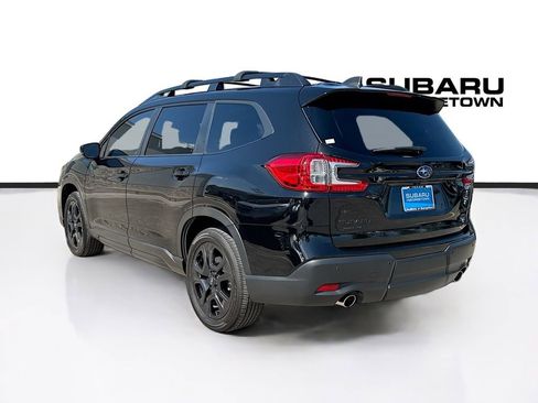Used 2025 Subaru Ascent Bronze Edition image 6