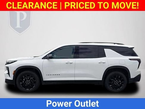 New 2026 Chevrolet Traverse LT w/ Midnight/Sport Edition FWD image 10