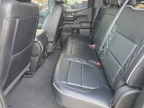 Used 2022 Chevrolet Silverado 1500 Custom w/ Safety Confidence Package image 17