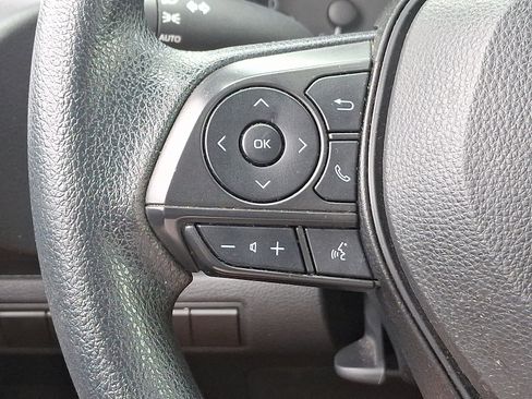 Certified 2023 Toyota Corolla LE image 20