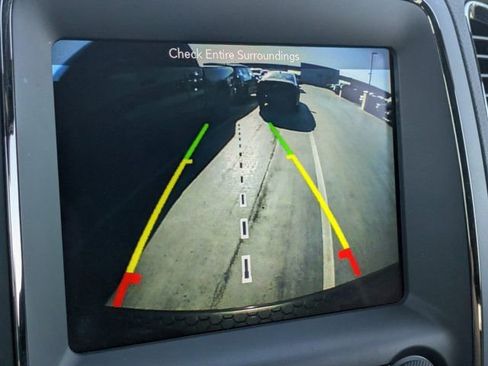 Used 2018 Dodge Durango R/T image 18