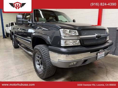 Used 2003 Chevrolet Silverado 1500 LS w/ Skid Plate Package image 11