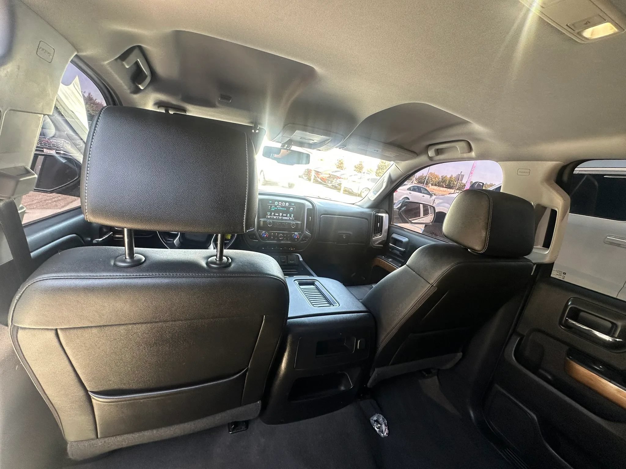 Used 2018 Chevrolet Silverado 1500 LTZ w/ LTZ Plus Package RWD image 44