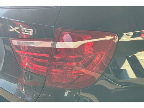 Used 2016 BMW X3 xDrive28i image 7