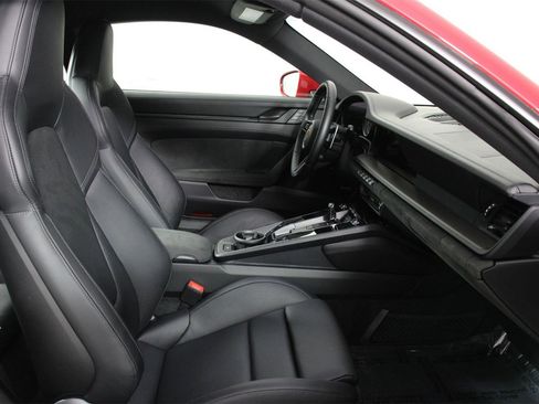 Used 2024 Porsche 911 Carrera GTS image 30