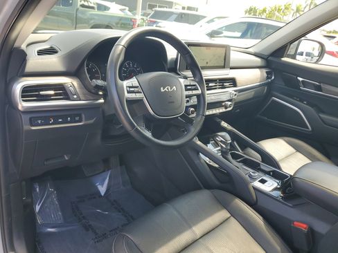 Used 2022 Kia Telluride EX w/ EX Premium Package AWD/4WD image 9