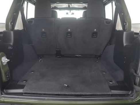 Used 2022 Jeep Wrangler Unlimited Sport AWD/4WD image 26