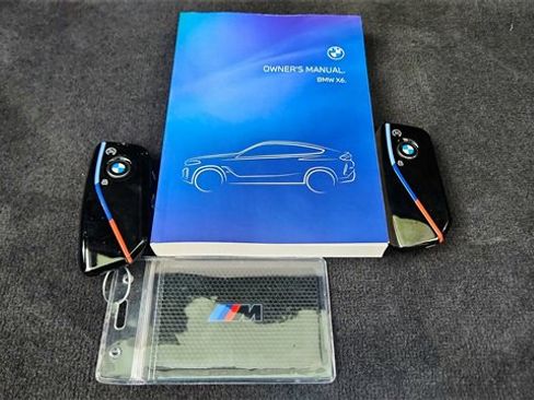 Used 2025 BMW X6 M60i image 60