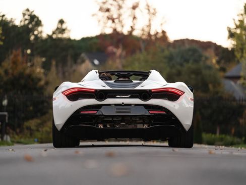 Used 2021 McLaren 720S Spider image 78