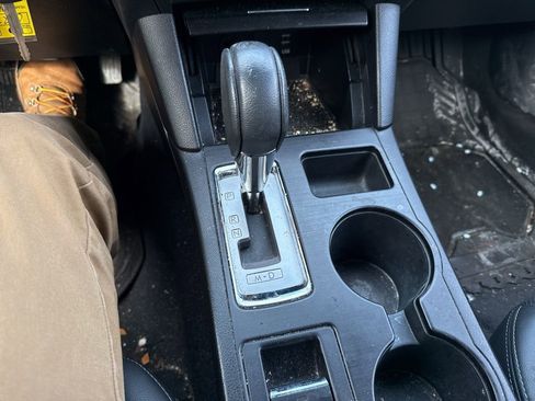 Used 2015 Subaru Outback 2.5i Limited image 7