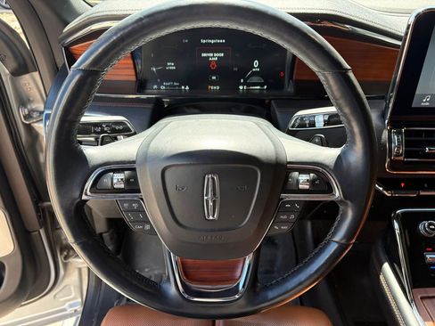 Used 2019 Lincoln Navigator Reserve w/ Cargo Package image 19