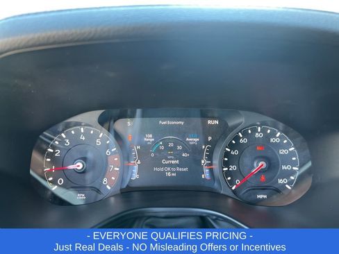 New 2026 Jeep Compass Latitude image 15