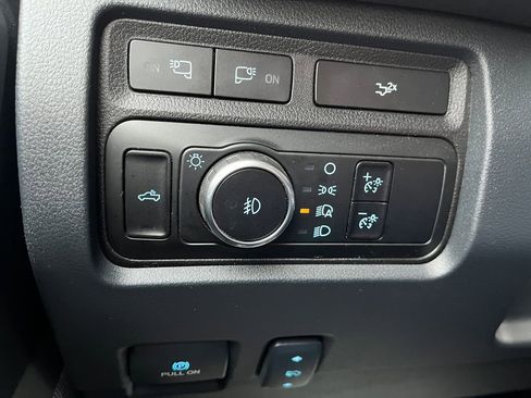 Used 2024 Ford F250 Lariat image 21