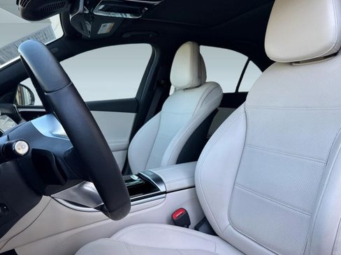 Certified 2024 Mercedes-Benz C 300 Sedan image 5