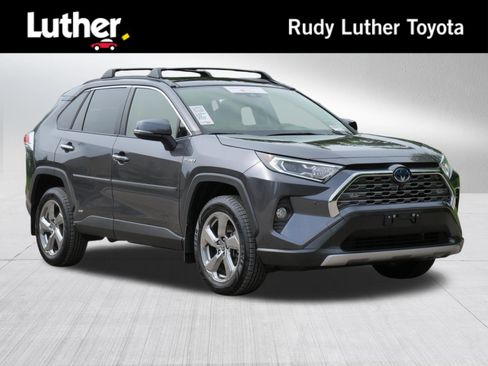 Used 2020 Toyota RAV4 Limited AWD/4WD image 1