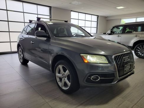 Used 2017 Audi Q5 2.0T Premium Plus w/ Technology Package AWD/4WD image 6