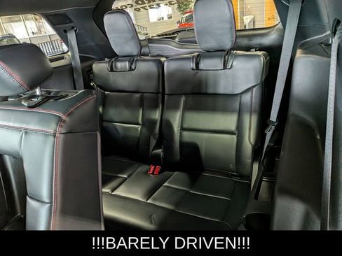 Used 2025 Ford Explorer ST image 19