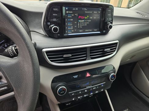 Used 2021 Hyundai Tucson SEL FWD image 15