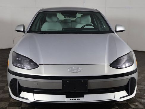 Used 2024 Hyundai Ioniq 6 SEL image 11