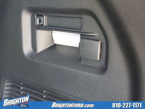 Used 2023 Ford Explorer XLT w/ Equipment Group 202A image 8