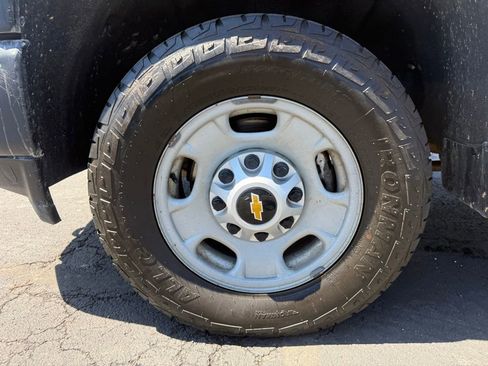 Used 2021 Chevrolet Silverado 2500 W/T w/ WT Convenience Package AWD/4WD image 52