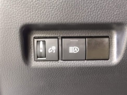 Used 2024 Toyota RAV4 XLE image 19