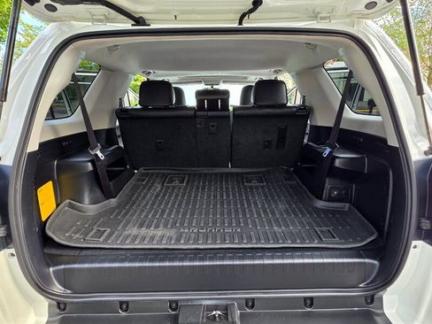 Used 2012 Toyota 4Runner Limited image 32