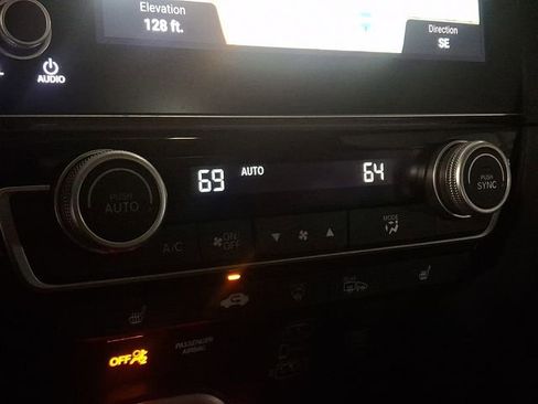 Certified 2019 Honda Insight Touring image 16
