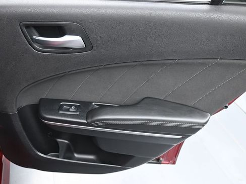 Used 2017 Dodge Charger R/T Scat Pack image 16