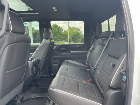 New 2026 GMC Sierra 2500 AT4X AWD/4WD image 25