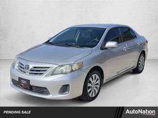 Used 2013 Toyota Corolla LE video 1