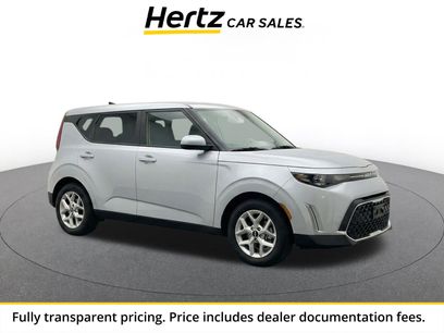 Used 2025 Kia Soul LX w/ LX Technology Package