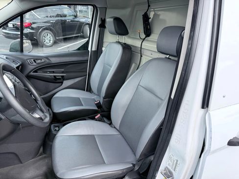 Used 2016 Ford Transit Connect XL image 9