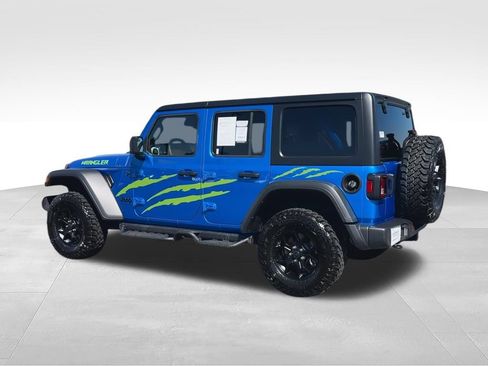 Used 2025 Jeep Wrangler Unlimited Sport AWD/4WD image 6