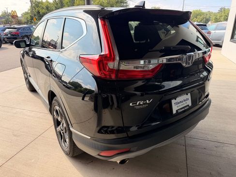 Used 2018 Honda CR-V Touring image 5