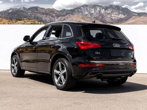 Used 2017 Audi Q5 3.0T Premium Plus w/ Technology Package AWD/4WD image 4