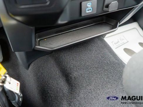 Used 2024 Ford F150 XLT AWD/4WD image 29