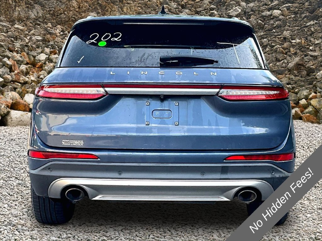 Used 2022 Lincoln Corsair AWD w/ Premium Package image 4