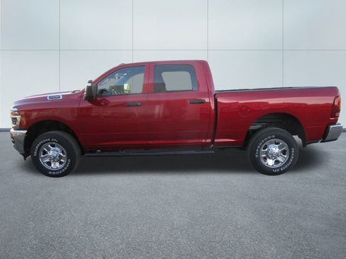 New 2026 RAM 2500 Tradesman AWD/4WD image 3
