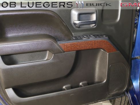 Used 2016 GMC Sierra 1500 SLE w/ SLE Value Package image 8