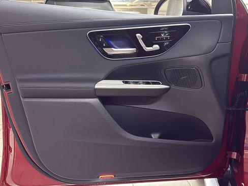 New 2026 Mercedes-Benz GLC 300 4MATIC image 14