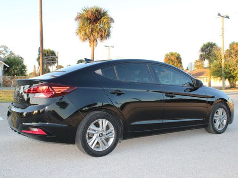 Used 2020 Hyundai Elantra SEL image 17