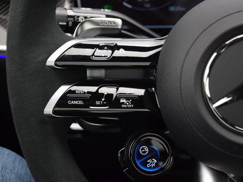 New 2025 Mercedes-Benz GLC 63 AMG S image 22