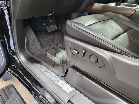 Certified 2025 Chevrolet Silverado 1500 High Country w/ High Country Premium Package image 31