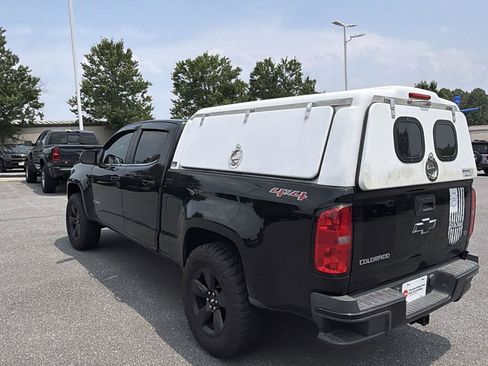 Used 2016 Chevrolet Colorado LT w/ Midnight Edition AWD/4WD image 7